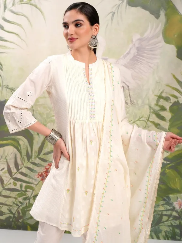 Vishudh Women Cream Embroidered Kurta With Trouser And Dupatta