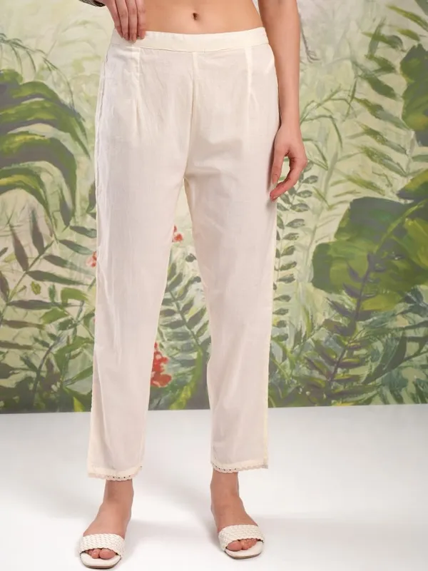 Vishudh Women Cream Embroidered Kurta With Trouser And Dupatta