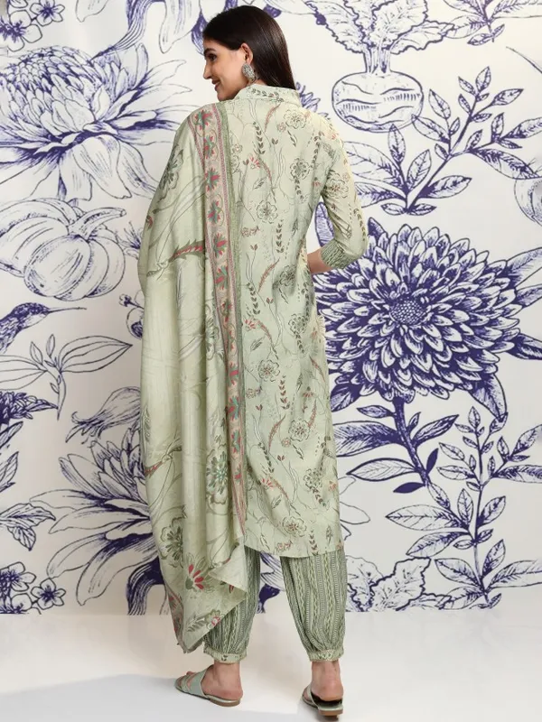 Vishudh Women Green Printed Kurta With Trousers And Dupatta