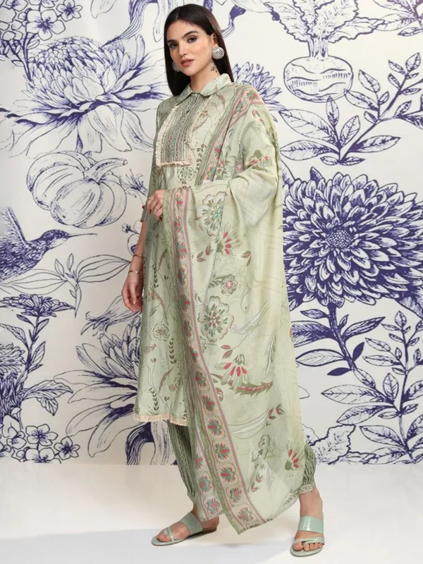 Vishudh Women Green Printed Kurta With Trousers And Dupatta