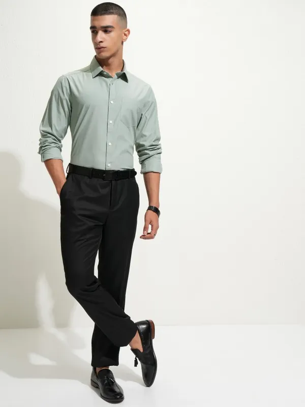 Highlander Men Green Slim Fit Casual Shirt