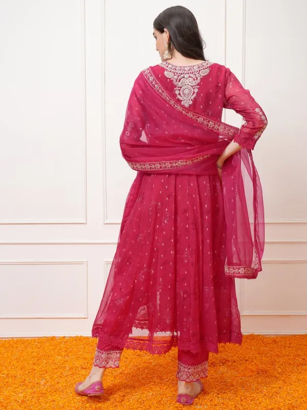 Women Kurta With Trousers & Dupatta