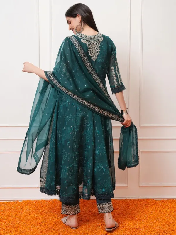 Women Kurta With Trousers & Dupatta