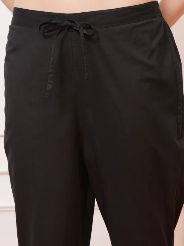 Vishudh Women Black Embroidered Kurta With Trousers And Dupatta