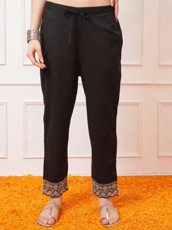 Vishudh Women Black Embroidered Kurta With Trousers And Dupatta