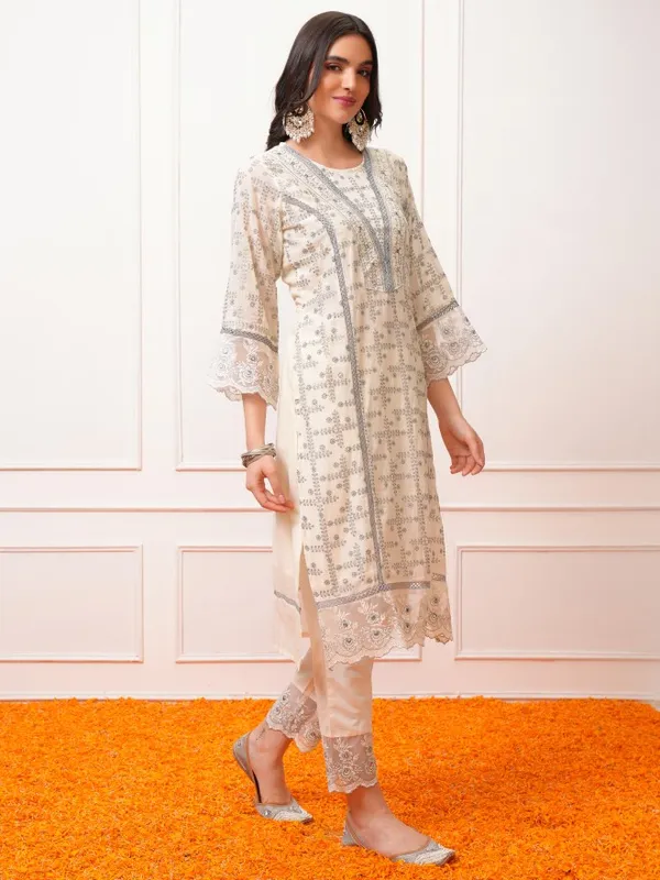 Vishudh Women Grey Embroidered Kurta With Trousers And Dupatta