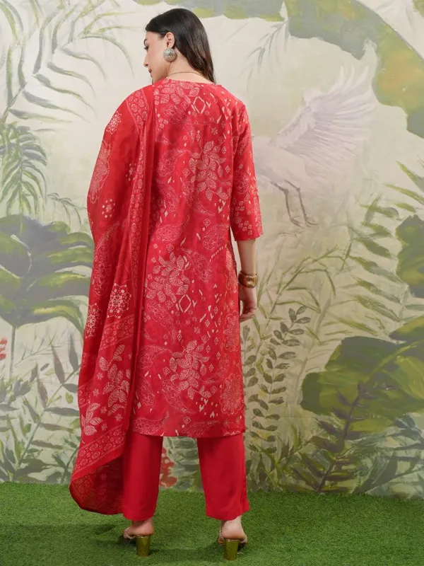 Vishudh Women Pink Printed Kurta With Trousers & Dupatta