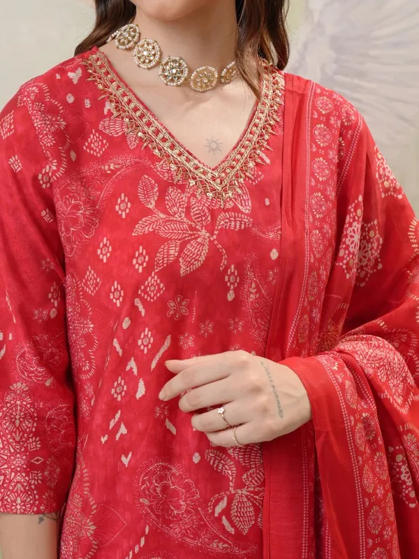 Vishudh Women Pink Printed Kurta With Trousers & Dupatta