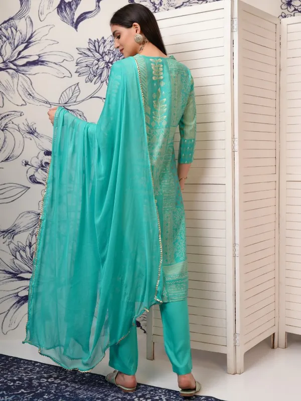 Women Kurta With Trousers & Dupatta