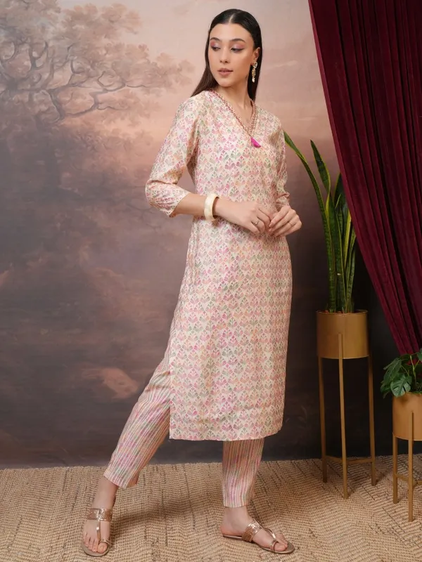 Vishudh Women Cream Printed Kurta With Trouser And Dupatta