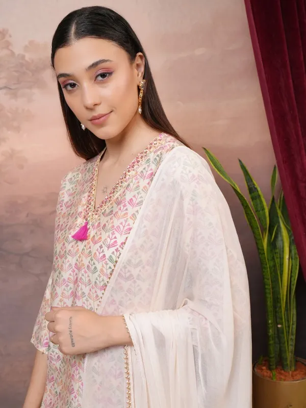Vishudh Women Cream Printed Kurta With Trouser And Dupatta
