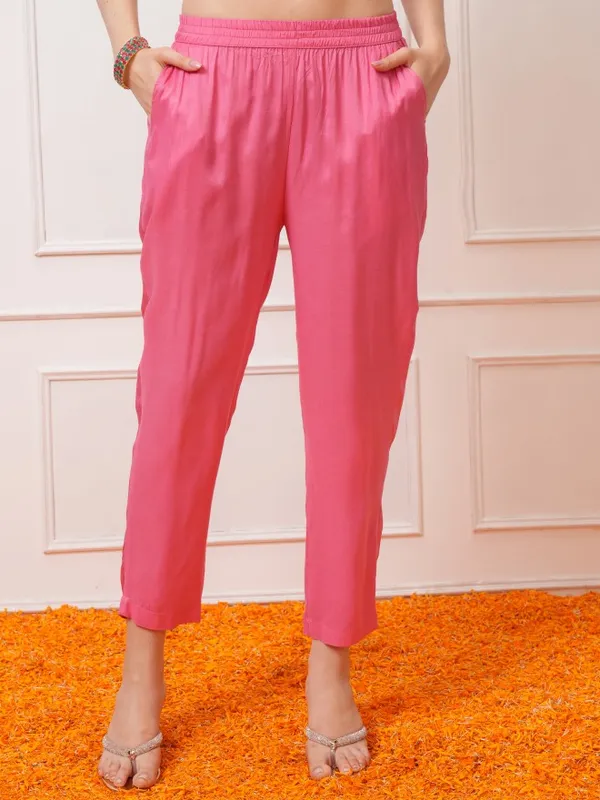Vishudh Women Pink Printed Kurta With Trousers And Dupatta