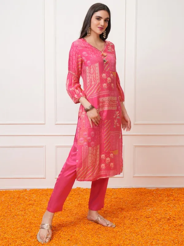 Vishudh Women Pink Printed Kurta With Trousers And Dupatta