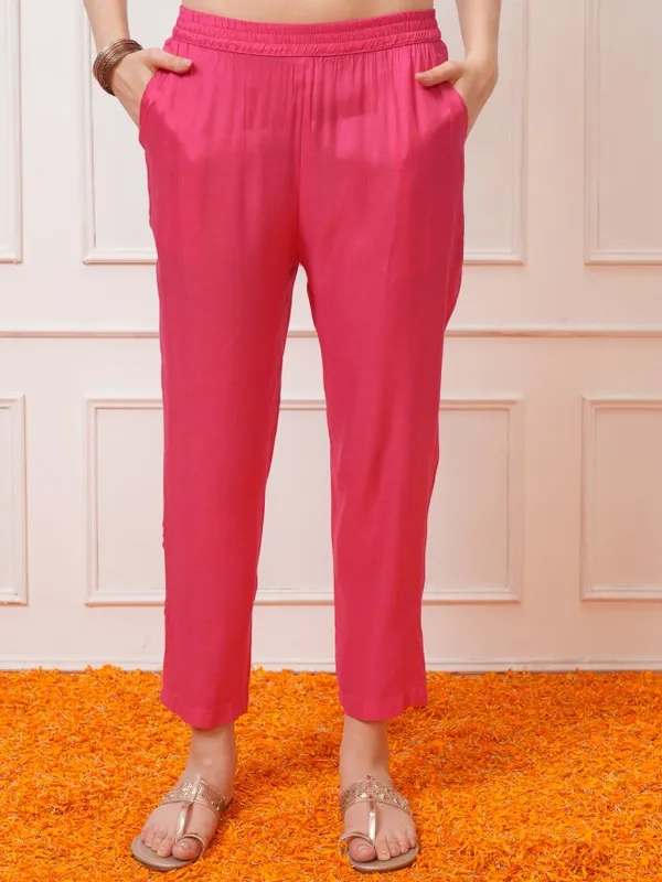 Vishudh Women Pink Printed Kurta With Trousers And Dupatta
