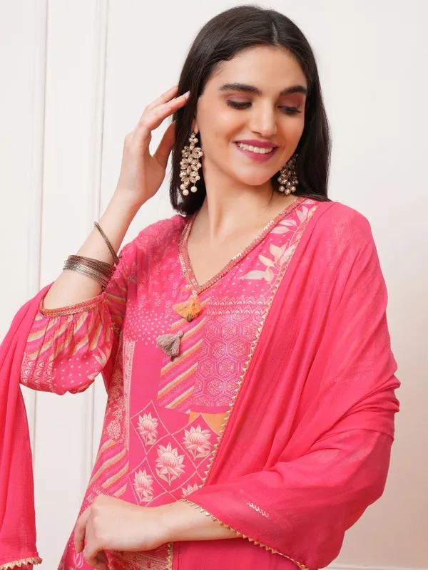 Vishudh Women Pink Printed Kurta With Trousers And Dupatta