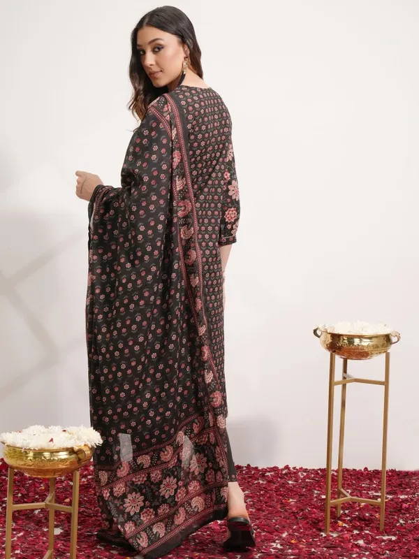Vishudh Women Black Printed Kurta With Trouser And Dupatta
