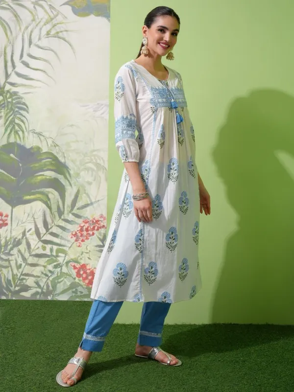 Vishudh Women White Printed Kurta With Trouser And Dupatta