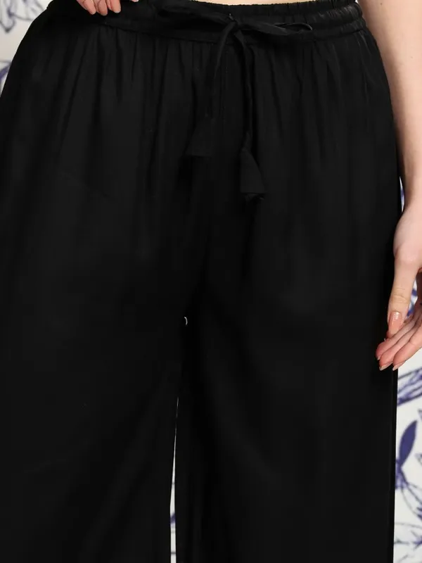 Vishudh Women Black Embroidered Kurta With Trousers And Dupatta
