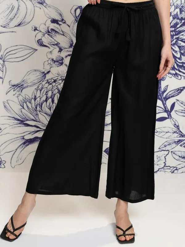 Vishudh Women Black Embroidered Kurta With Trousers And Dupatta