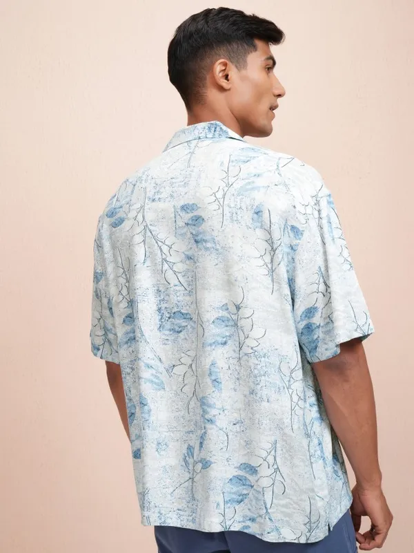Locomotive Men Blue Printed Oversized Fit Casual Shirt