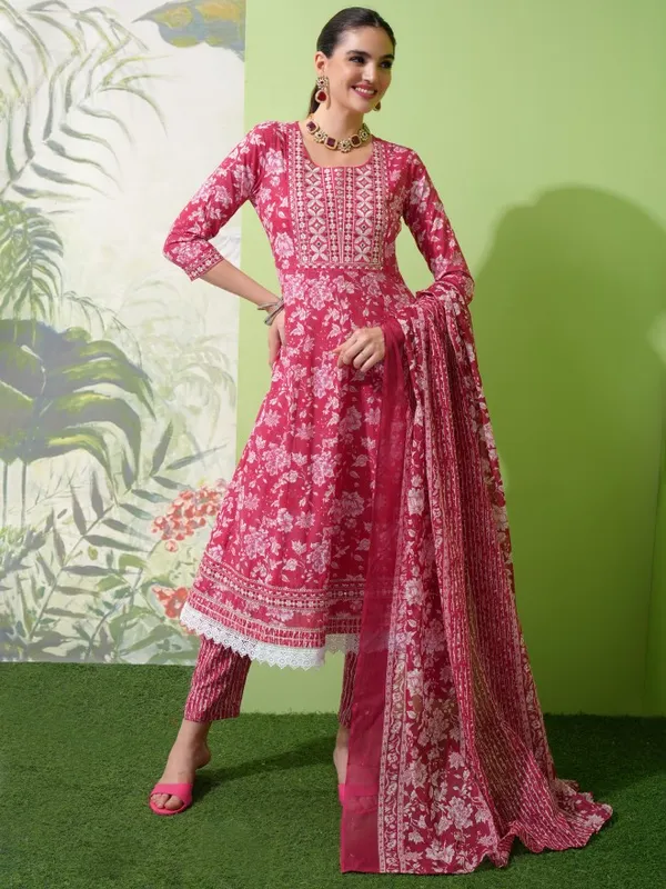 Vishudh Women Pink Printed Kurta With Trouser And Dupatta
