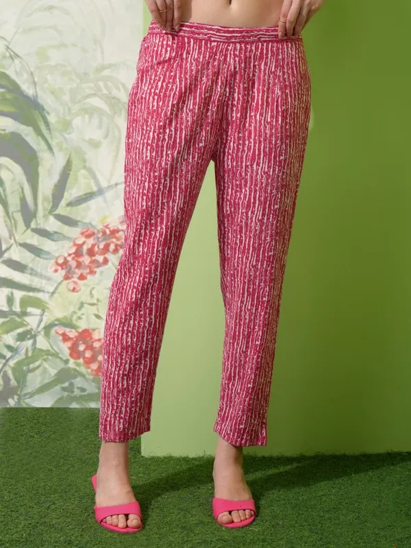 Vishudh Women Pink Printed Kurta With Trouser And Dupatta