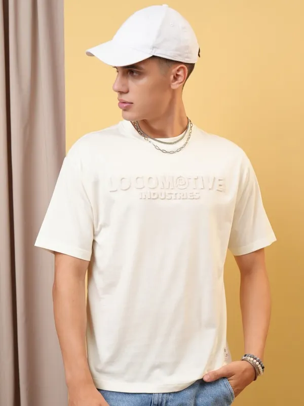 Locomotive Premium Men Off White Relaxed Fit Drop Shoulder Round Neck Half Sleeve T-Shirt