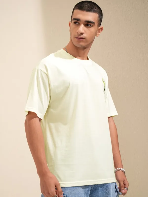 Highlander Men Off White Printed Round Neck Relaxed Fit T-Shirt