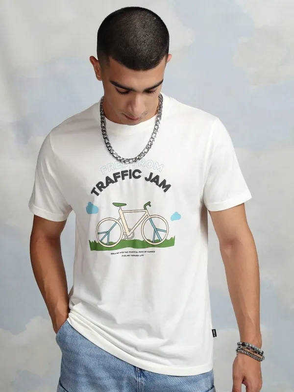 Highlander Men Off White Printed Round Neck T-Shirt