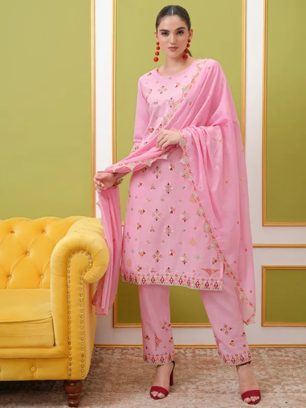  Vishudh Women Pink Embroidered Kurta Sets
