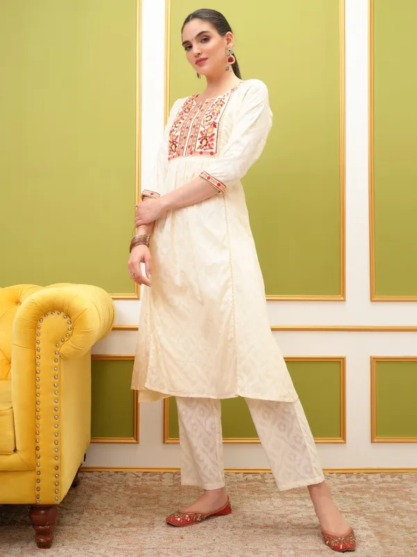  Vishudh Women Cream Embroidered Kurta Sets