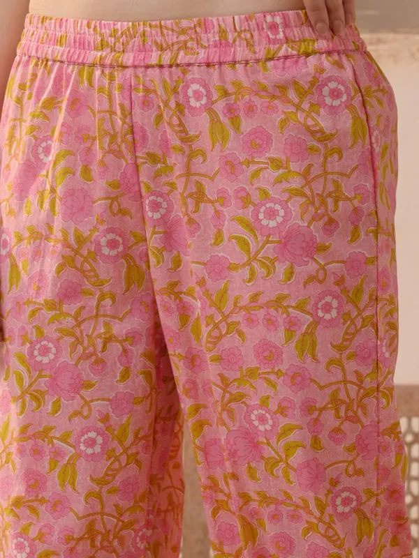 Vishudh Women Pink Printed Kurta With Trousers & Dupatta