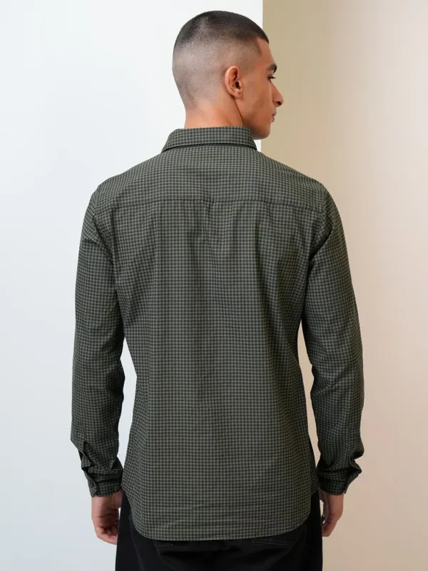 Highlander Men Olive Checked Slim Fit Casual Shirt