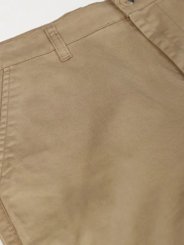 Highlander Men Khaki Tapered Fit  Solid Chinos