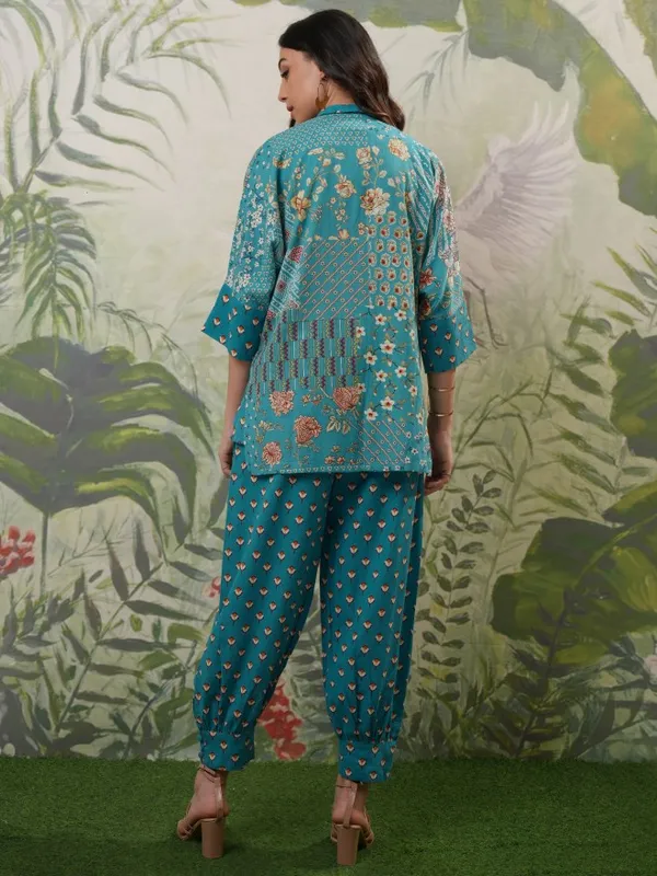 Vishudh Women Turquoise Top With Trousers Co-Ords