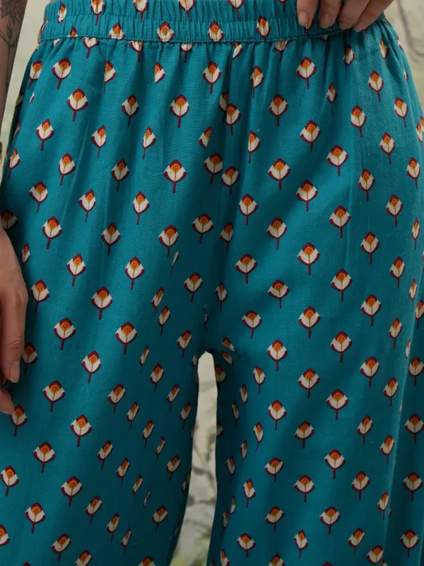 Vishudh Women Turquoise Top With Trousers Co-Ords