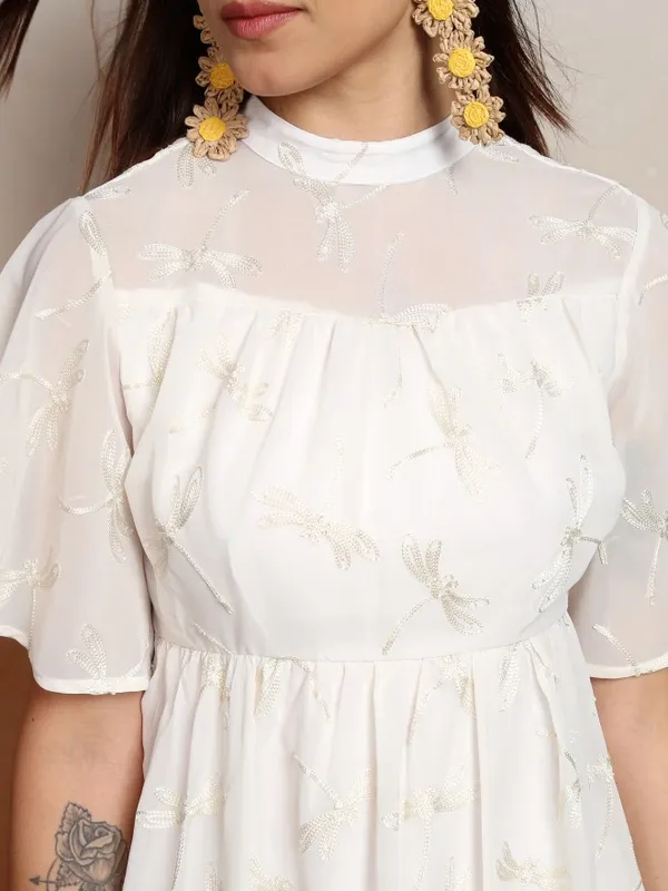 Vishudh Women White Embroidered A-Line Dress