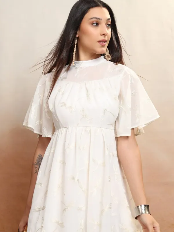 Vishudh Women White Embroidered A-Line Dress