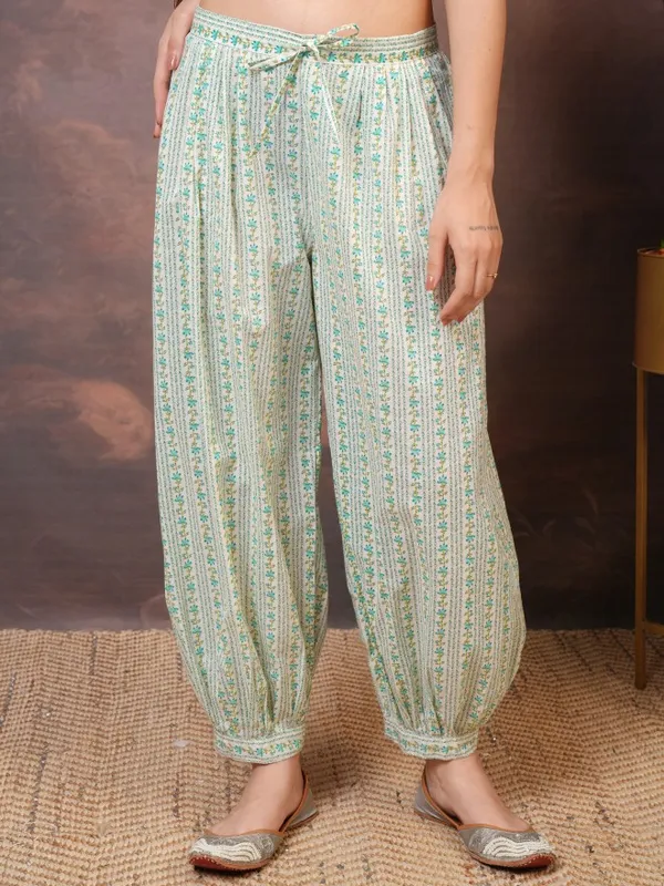 Vishudh Women Green Printed Kurta Sets