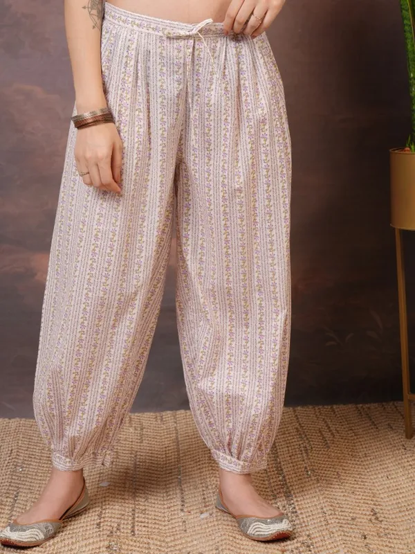  Vishudh Women Purple Printed Kurta Sets