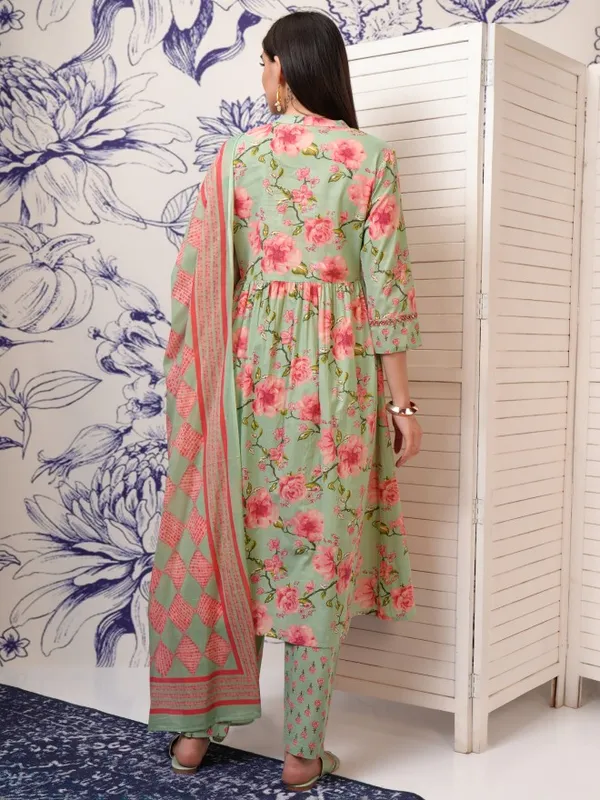 Vishudh Women Green Embroidered Kurta With Trousers And Dupatta