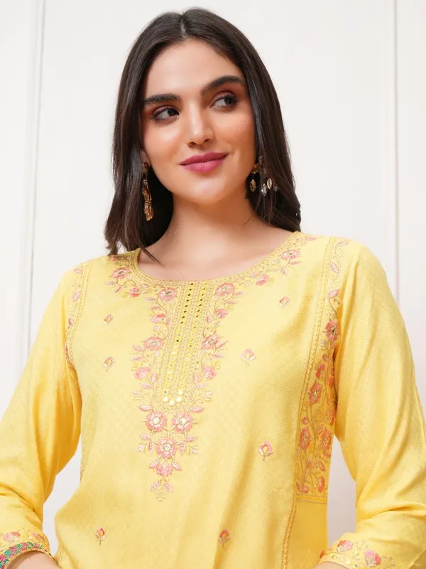 Vishudh Women Mustard Embroidered Straight Kurta