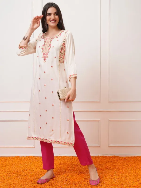 Embroidered Straight Kurta