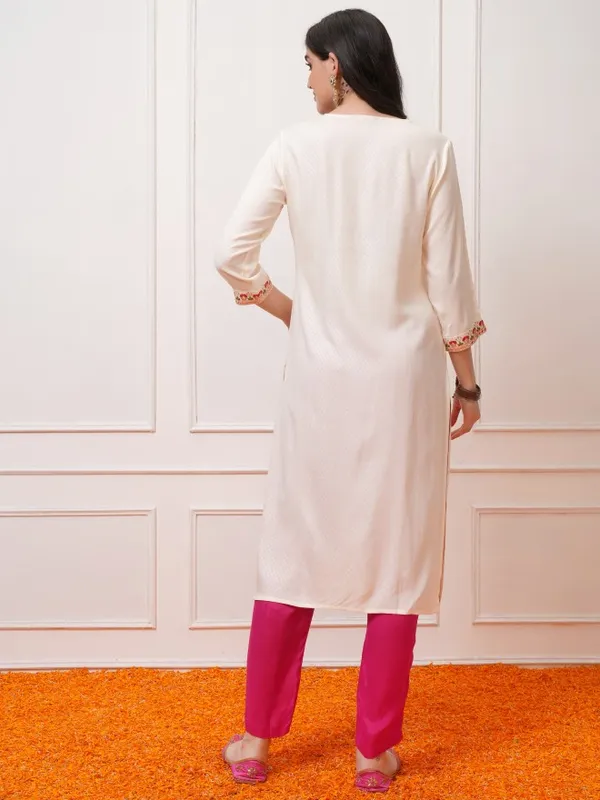 Embroidered Straight Kurta