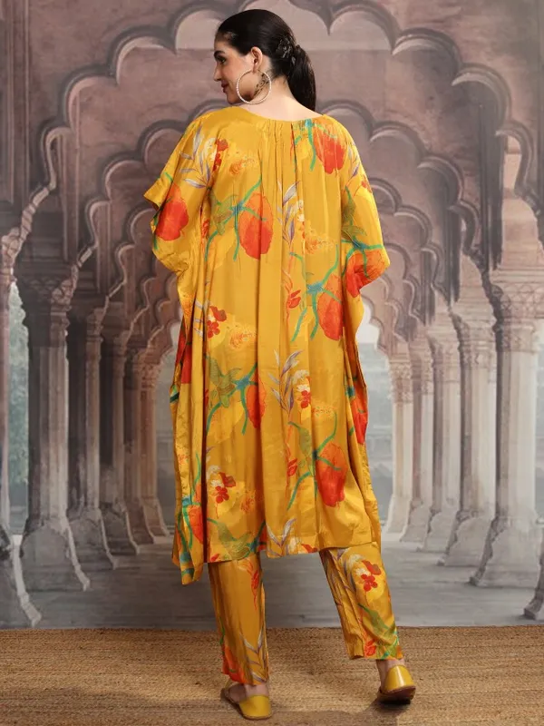 Vishudh Women Mustard Printed Kurta With Trousers