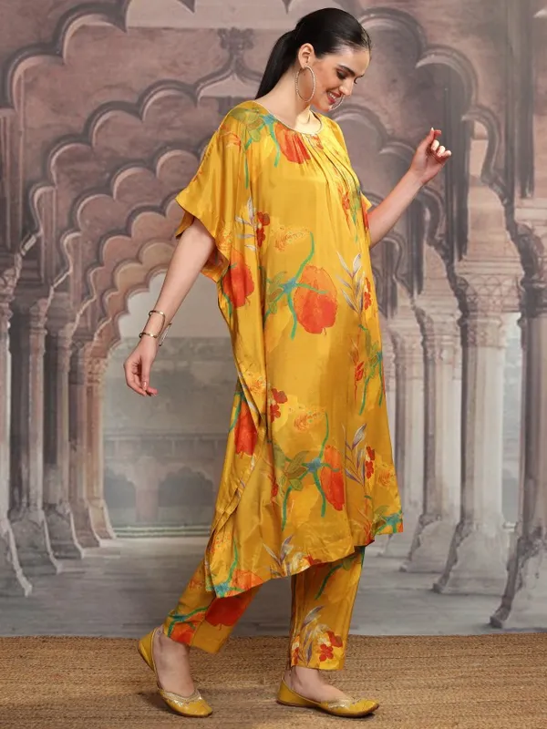 Vishudh Women Mustard Printed Kurta With Trousers