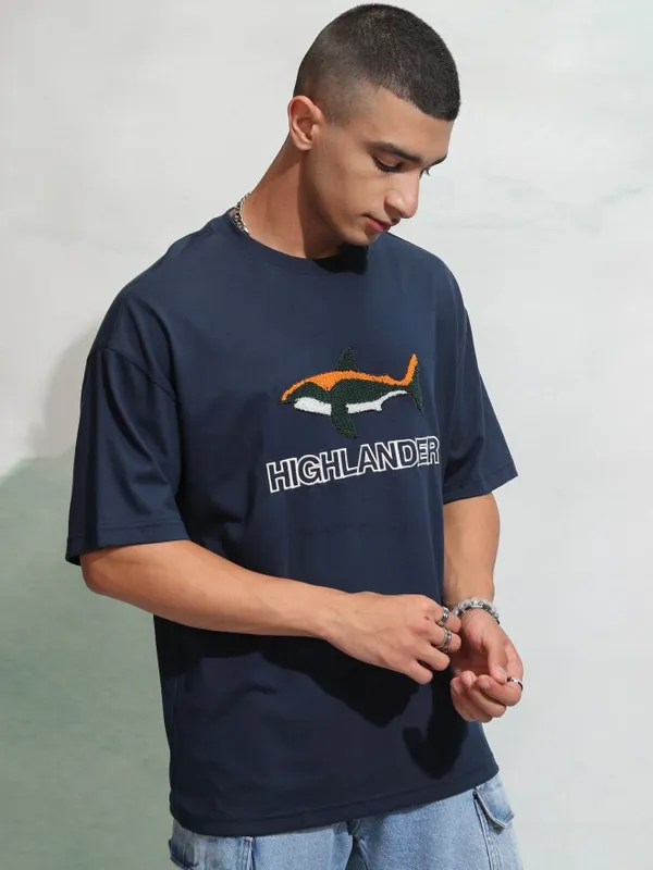 Highlander Men Navy Blue Self Design Round Neck Oversized Fit T-Shirt