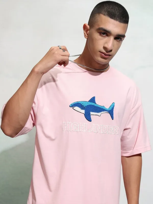 Highlander Men Pink Applique Round Neck Oversized Fit T-Shirt