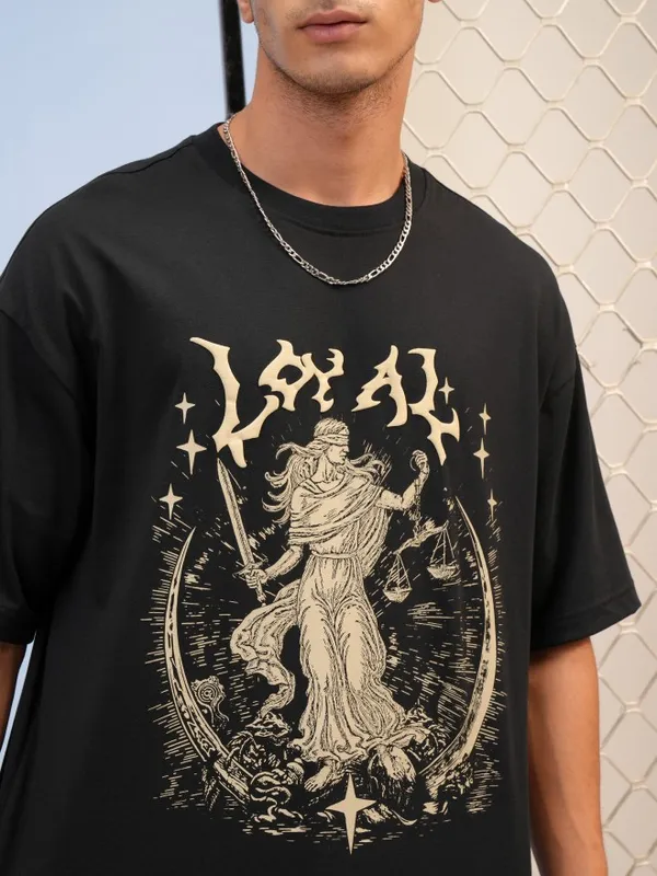 Highlander Men Black Printed Round Neck Oversized Fit T-Shirt