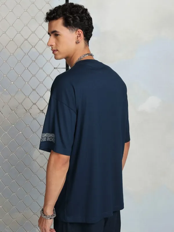 Highlander Men Navy Blue Printed Round Neck Oversized Fit T-Shirt